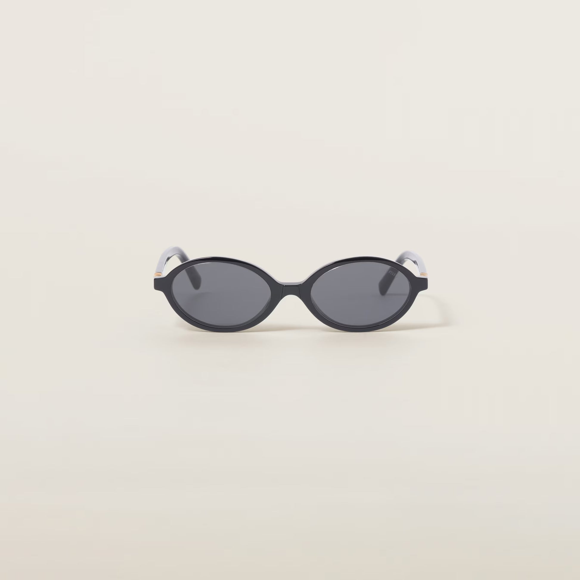 Mila Brille