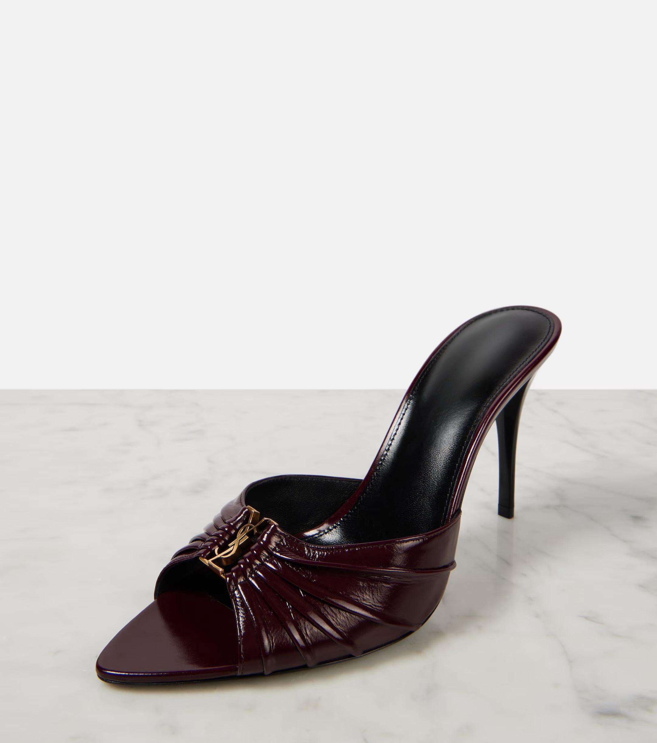 Collection of ILA -  Heels / Schuhe in a gallery layout