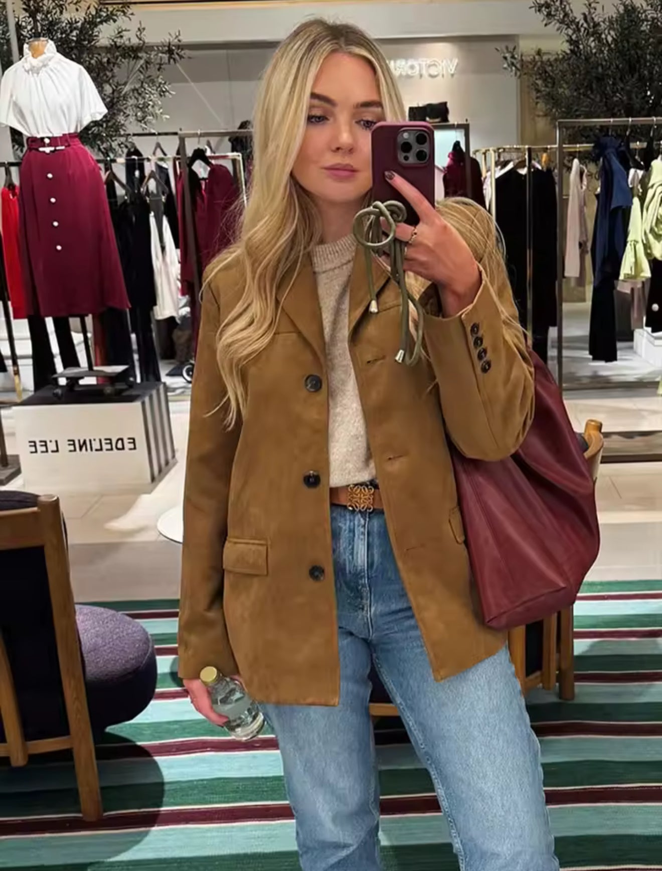 Collection of Lisa - Blazer in a gallery layout