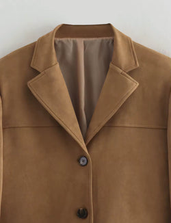 Collection of Lisa - Blazer in a gallery layout