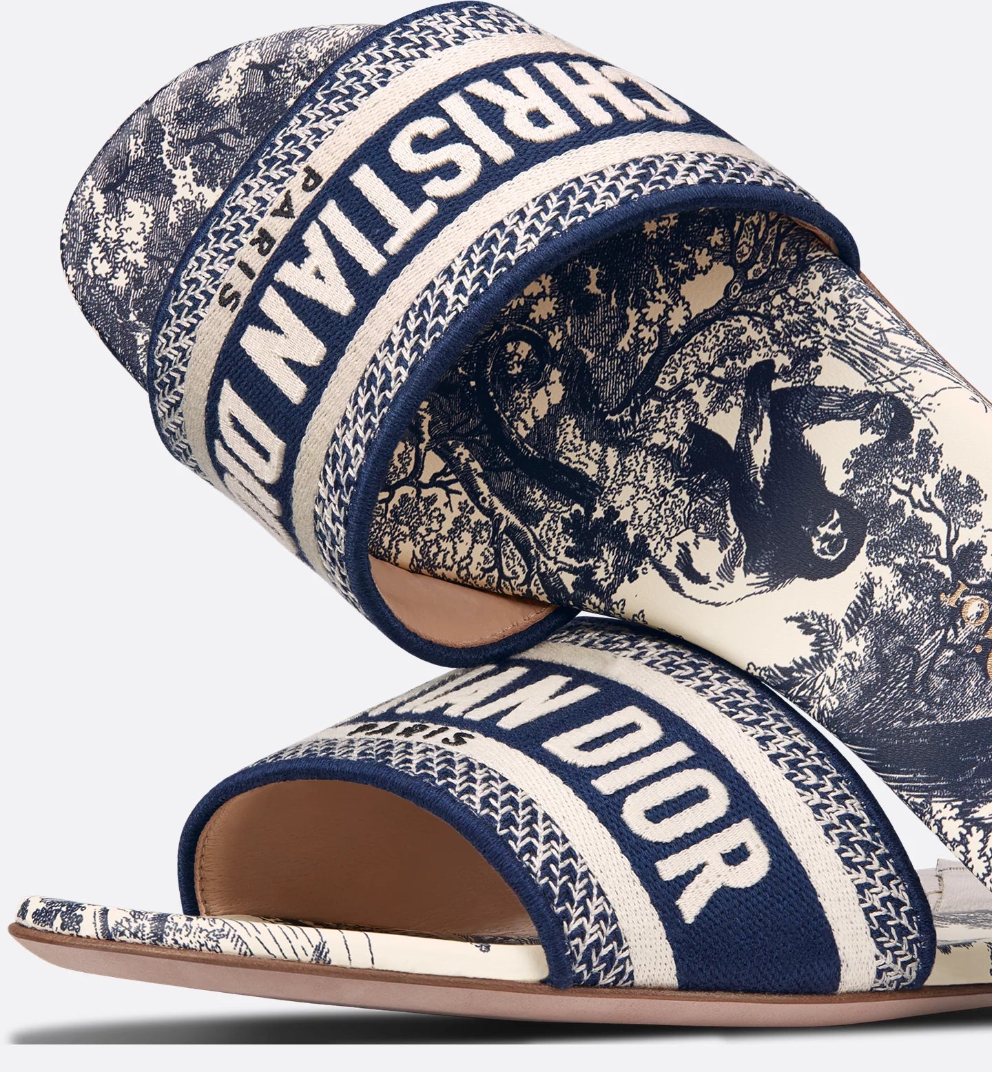 Collection of DINA - Schlappen in a gallery layout