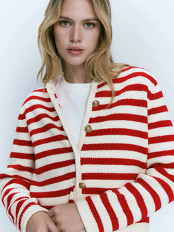 Collection of Lalie - Cardigan in a gallery layout