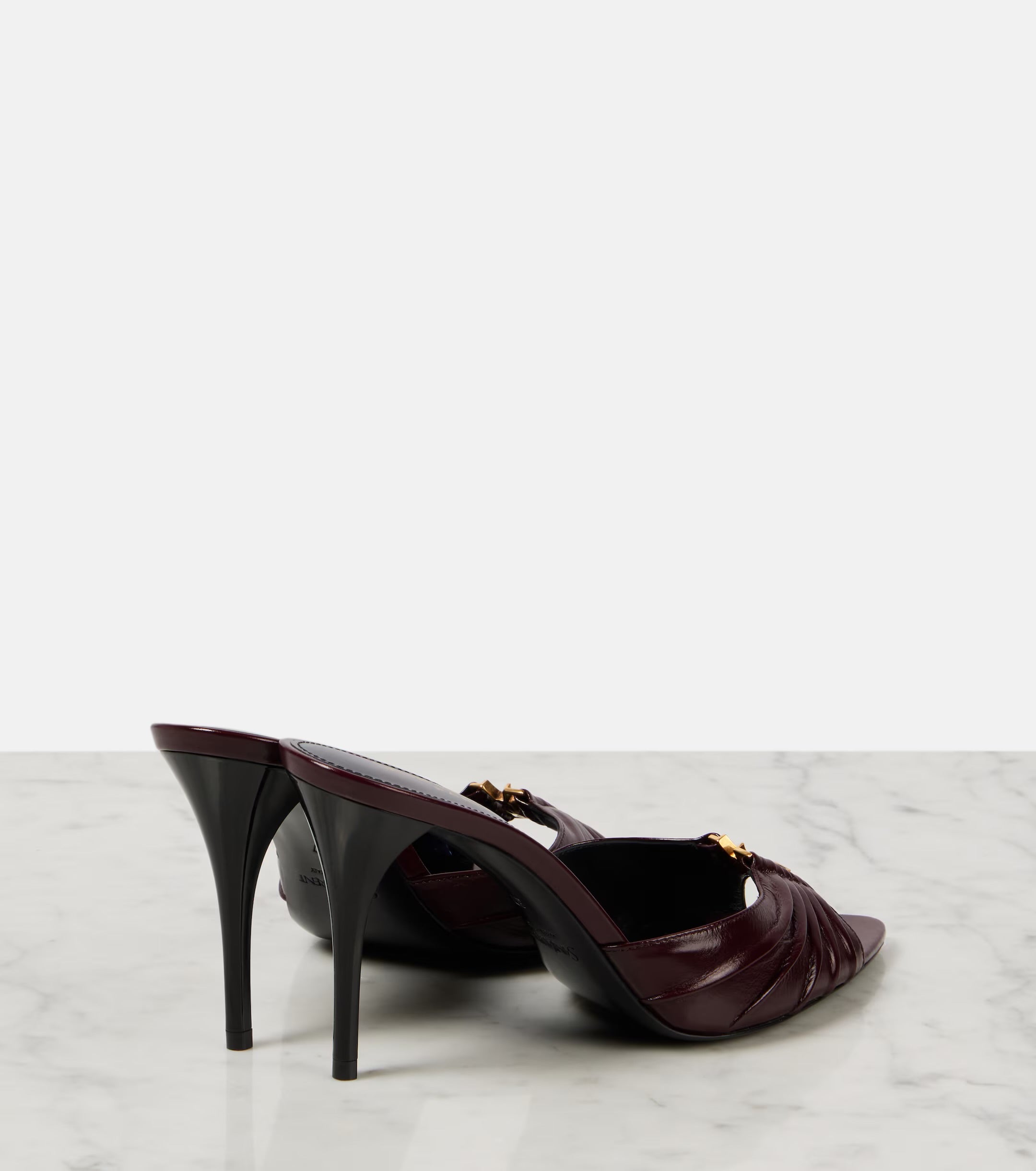 Collection of ILA -  Heels / Schuhe in a gallery layout