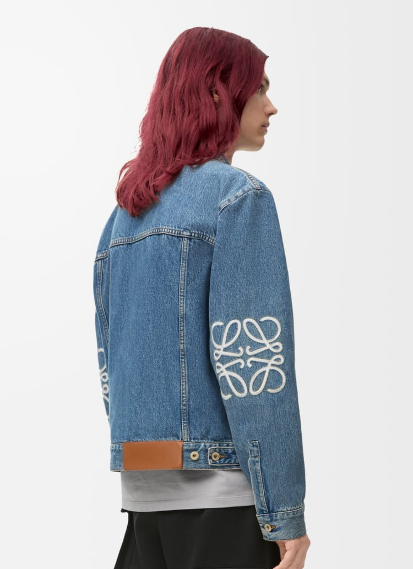 Collection of OVE - Jeans Jacke in a gallery layout