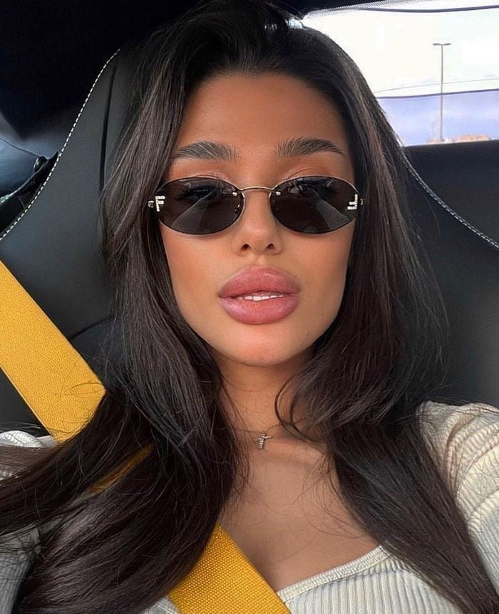 Collection of FELA - Sonnenbrille in a gallery layout