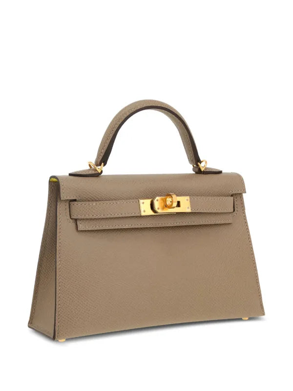 Collection of Hermine Tasche in a gallery layout